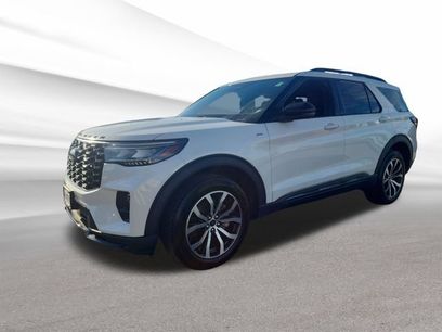 Used 2025 Ford Explorer ST-Line