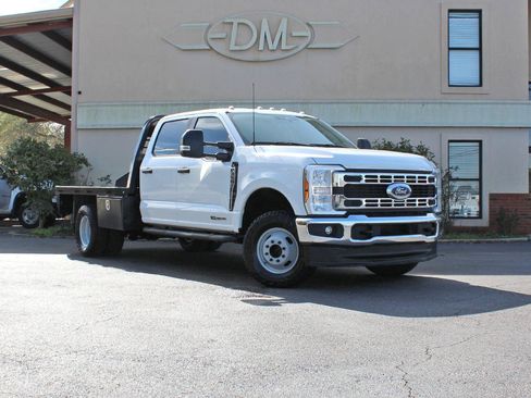 Used 2024 Ford F350 XL w/ XL Chrome Package AWD/4WD image 3