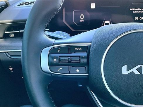 Used 2025 Kia K5 EX image 20