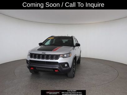 Used 2025 Jeep Compass Trailhawk