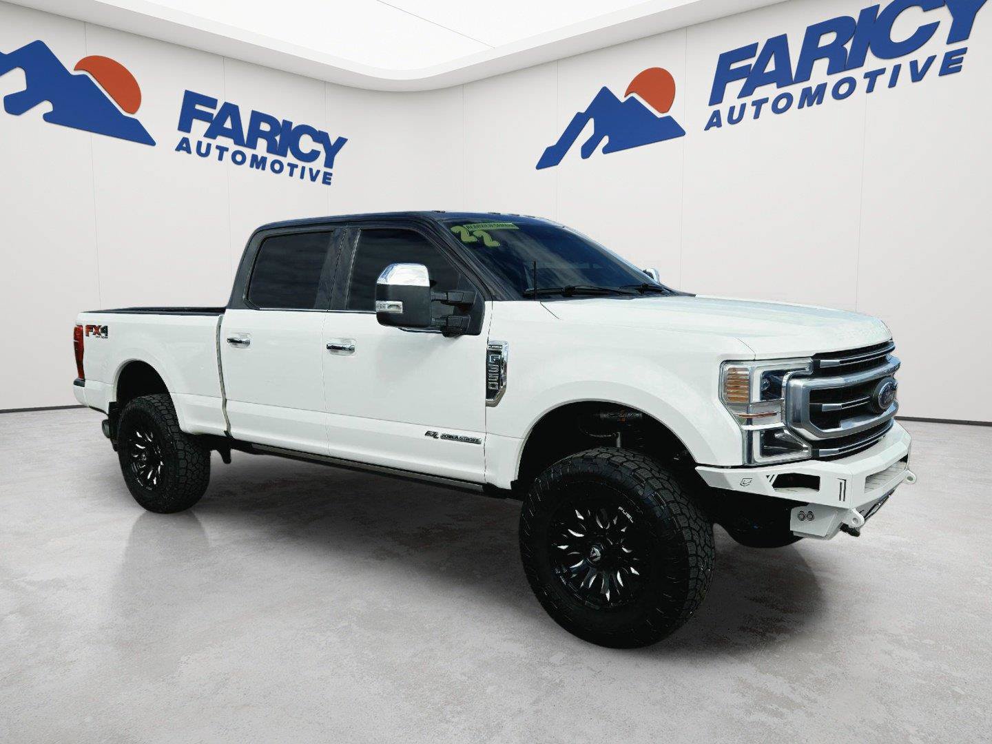 Used 2022 Ford F350 Platinum AWD/4WD image 3