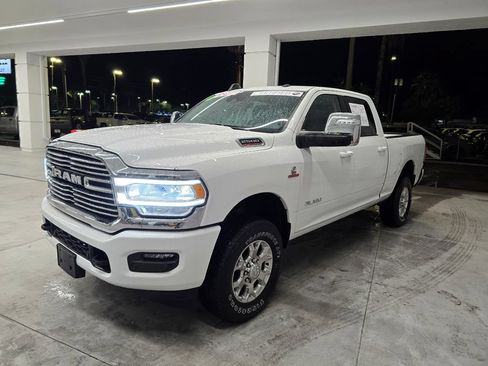 Used 2024 RAM 2500 Laramie w/ Safety Group AWD/4WD image 2