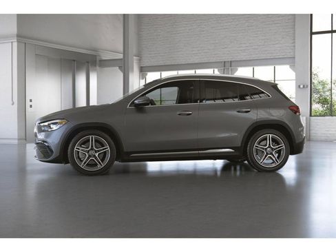 Certified 2023 Mercedes-Benz GLA 250 4MATIC image 36
