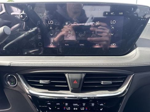 New 2026 Buick Encore GX Avenir w/ Avenir Convenience Package FWD image 18