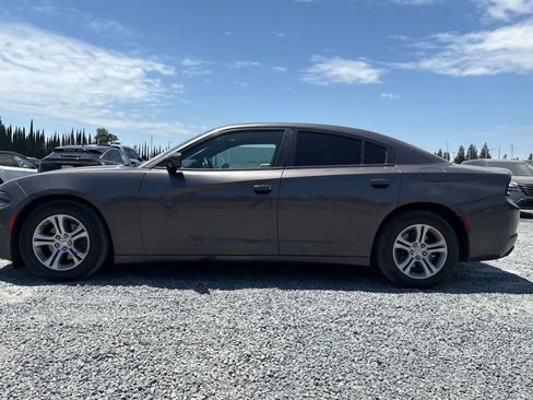 Used 2015 Dodge Charger SE w/ Popular Equipment Group RWD image 6