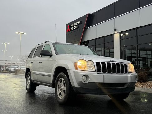 Used 2006 Jeep Grand Cherokee Limited image 1