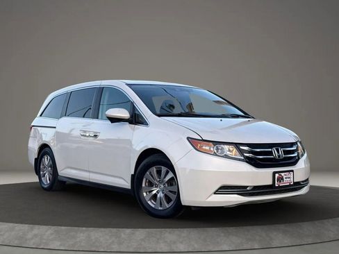 Used 2016 Honda Odyssey EX-L image 3