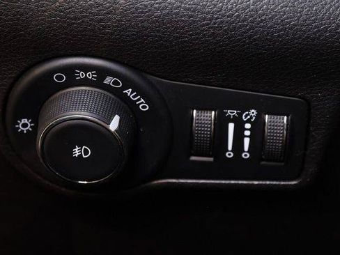 Used 2025 Jeep Compass Limited AWD/4WD image 22