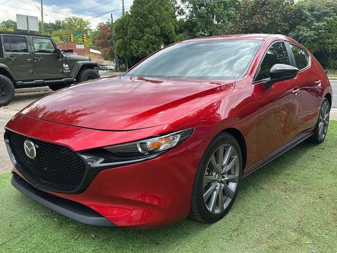 Used 2024 MAZDA MAZDA3 s FWD image 3
