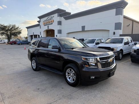 Used 2015 Chevrolet Tahoe LT w/ Luxury Package RWD image 47