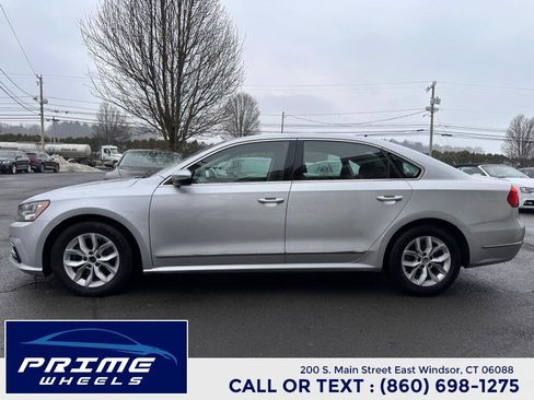 Used 2016 Volkswagen Passat 1.8T S image 4