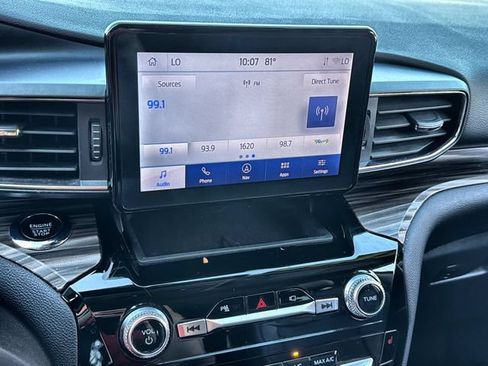 Used 2023 Ford Explorer Limited RWD image 16