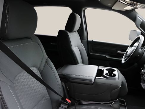 New 2026 RAM 1500 Express RWD image 19