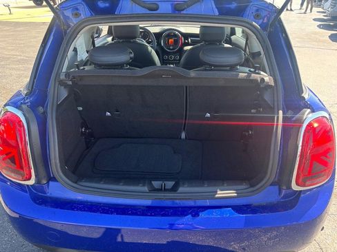 Used 2021 MINI Cooper 2-Door Hardtop w/ 6.5" Touchscreen Package FWD image 7