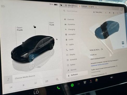Used 2023 Tesla Model 3 Standard Range RWD image 12