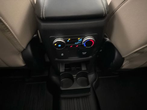 Used 2023 Ford Explorer Limited w/ Hybrid Equipment Group 310A RWD image 22