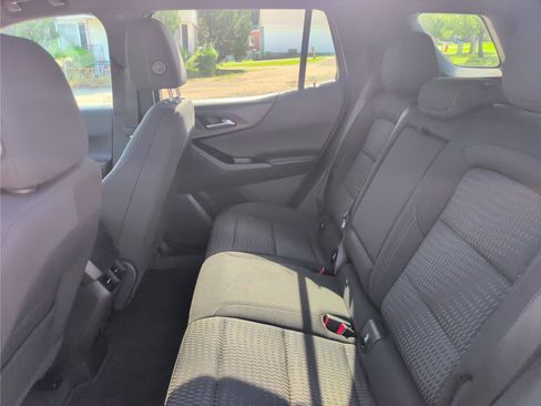 Used 2025 Chevrolet Equinox LT FWD image 35