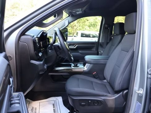 Used 2025 Chevrolet Silverado 2500 LT AWD/4WD image 20