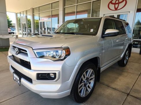 Certified 2024 Toyota 4Runner TRD Sport AWD/4WD image 6