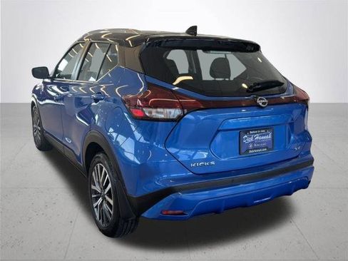 Certified 2023 Nissan Kicks SV image 11