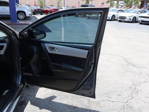 Used 2014 Toyota Corolla LE Premium FWD image 11