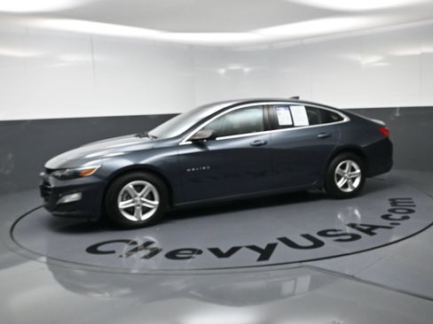 Used 2020 Chevrolet Malibu LS FWD image 6