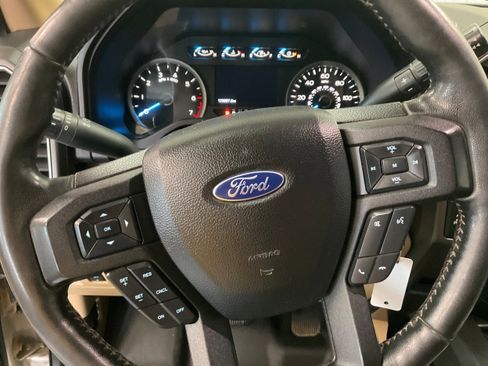 Used 2017 Ford F150 XLT w/ Equipment Group 302A Luxury AWD/4WD image 14