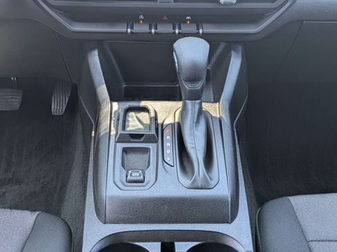 Used 2023 Chevrolet Colorado W/T w/ WT Convenience Package II RWD image 18