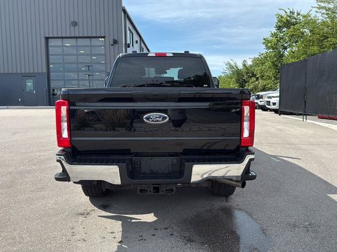 Used 2025 Ford F350 XLT w/ FX4 Off-Road Package AWD/4WD image 4