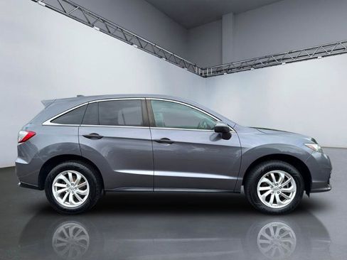 Used 2018 Acura RDX AWD image 3