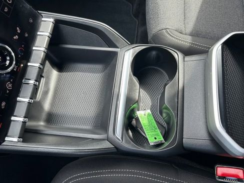 Used 2025 GMC Terrain Elevation image 28