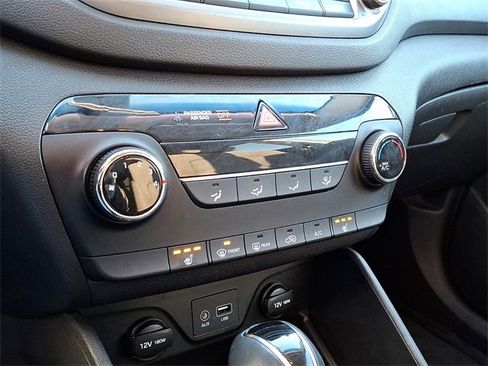 Used 2017 Hyundai Tucson Sport image 15