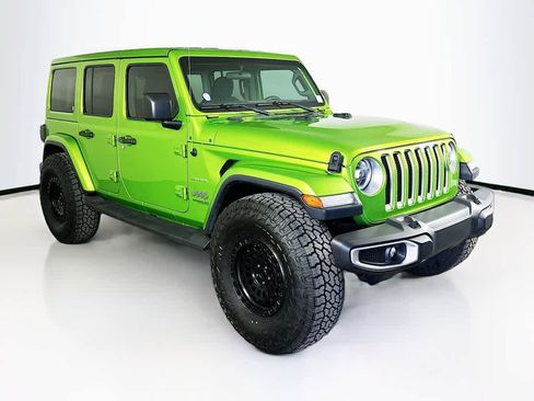 Used 2019 Jeep Wrangler Unlimited Sahara w/ LED Lighting Group image 24