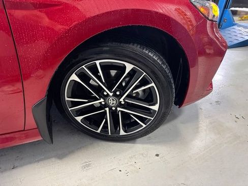 Used 2025 Toyota Camry XLE w/ Premium Plus Package FWD image 45