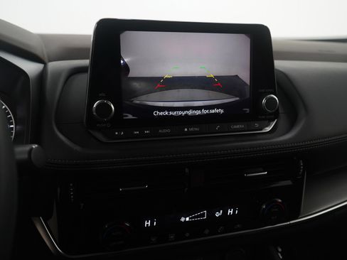 Used 2022 Nissan Rogue SV AWD/4WD image 24