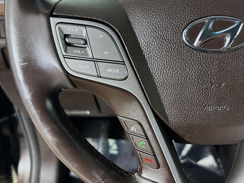 Used 2019 Hyundai Santa Fe XL image 14