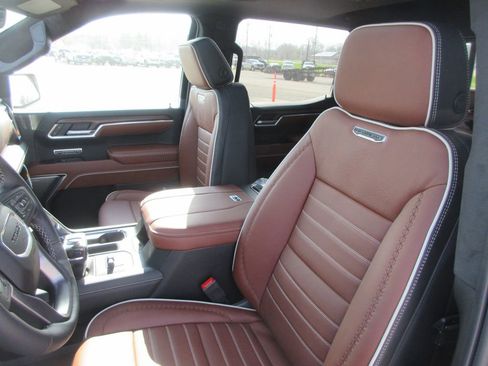 New 2026 GMC Sierra 1500 Denali Ultimate image 13