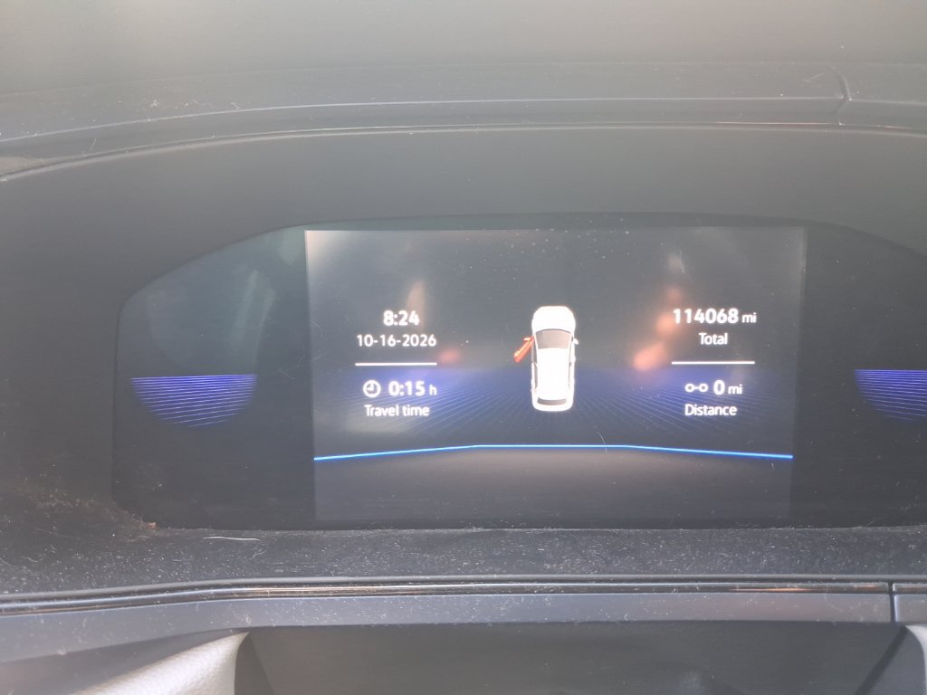 Certified 2022 Volkswagen Taos SE FWD image 13