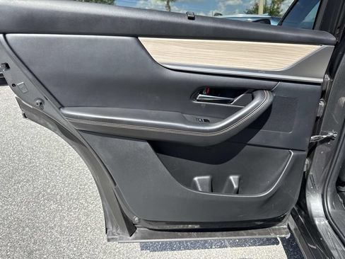Certified 2024 MAZDA CX-90 Plug-In Hybrid w/ Preferred AWD/4WD image 16