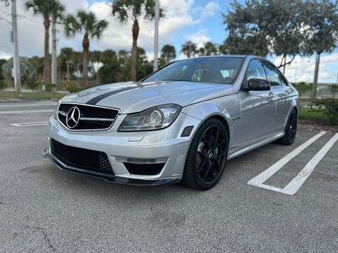 Used 2014 Mercedes-Benz C 63 AMG Sedan image 4