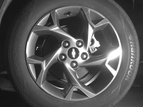 Used 2025 Chevrolet Trax LT FWD image 14