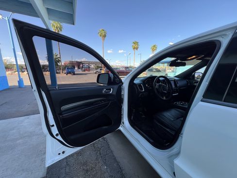 Used 2014 Dodge Durango R/T w/ Trailer Tow Group IV image 10