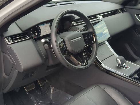 Certified 2025 Land Rover Range Rover Velar Dynamic SE image 10