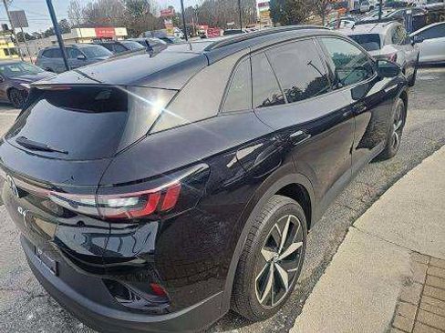 Used 2023 Volkswagen ID.4 Pro S image 2