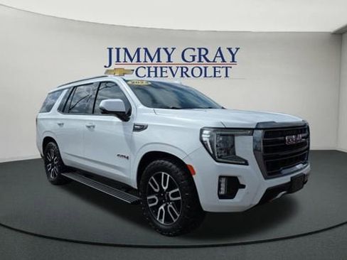 Used 2024 GMC Yukon AT4 w/ AT4 Premium Plus Package image 7