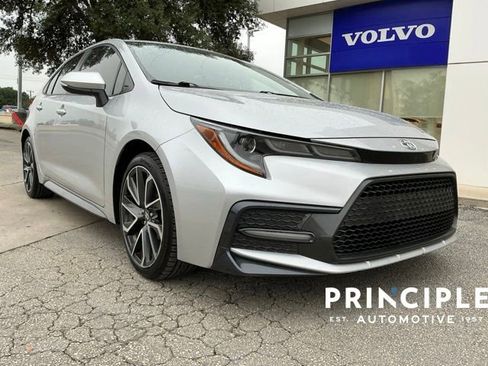 Used 2022 Toyota Corolla SE FWD image 1