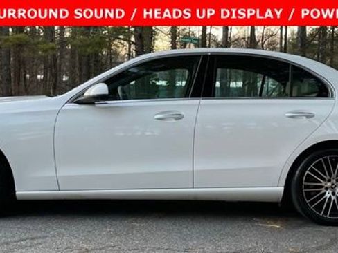 Used 2023 Mercedes-Benz C 300 4MATIC Sedan image 5
