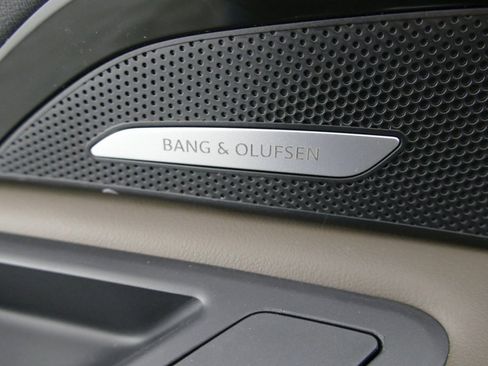 New 2025 Audi Q5 Premium Plus image 12