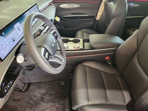 New 2026 Genesis GV70 2.5T AWD/4WD image 10