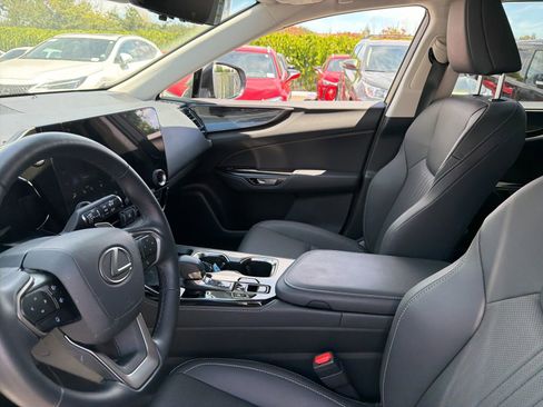 Certified 2025 Lexus NX 350h AWD w/ Accessory Package (2T) image 8